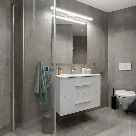 Apartment Barfot